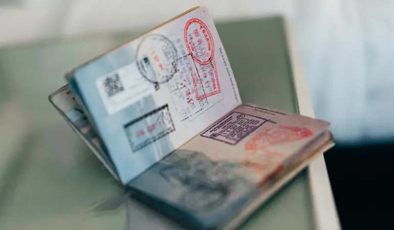 Carnet de voyage à remplir : marques, formats et méthodes